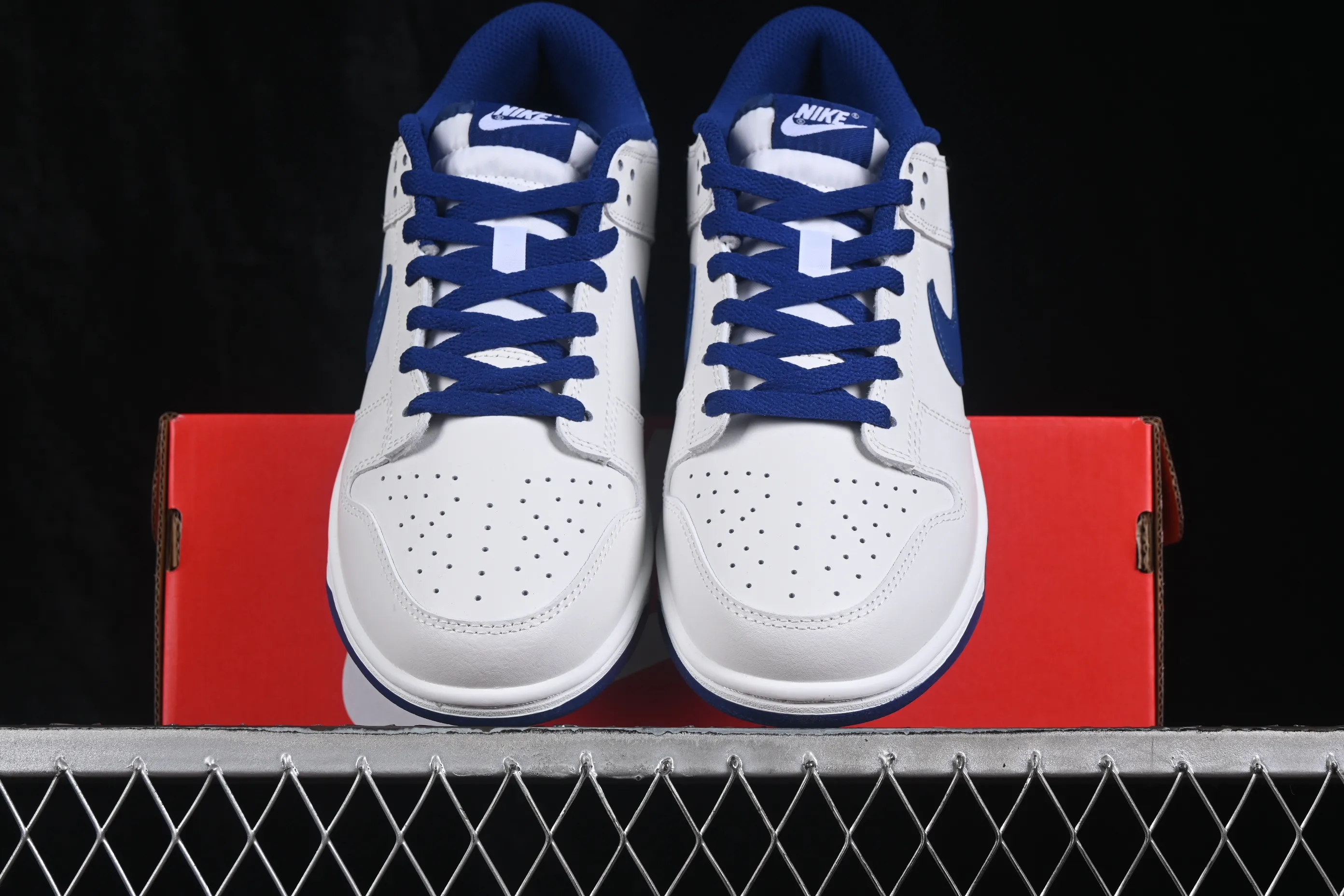 All categories Nk SB Dunk series Nk SB Dunk Low low-top sneakers Nike SB Dunk Low white green low-top casual sneakers HF5441-117